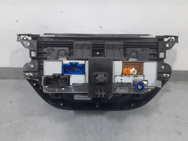 Recambio de sistema navegacion gps para opel corsa f gs referencia OEM IAM 9851684280 A0067A01 