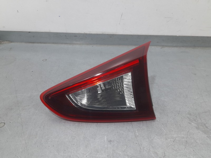 Recambio de piloto trasero derecho para mazda 2 lim. () evolution referencia OEM IAM DB5J513F0B 13218383 KOITO