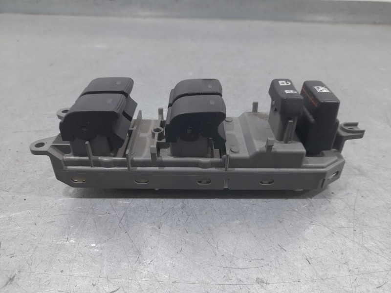 Recambio de mando elevalunas delantero izquierdo para toyota auris active referencia OEM IAM 515220  C/ MANDO CIERRE CENTRALIZAD