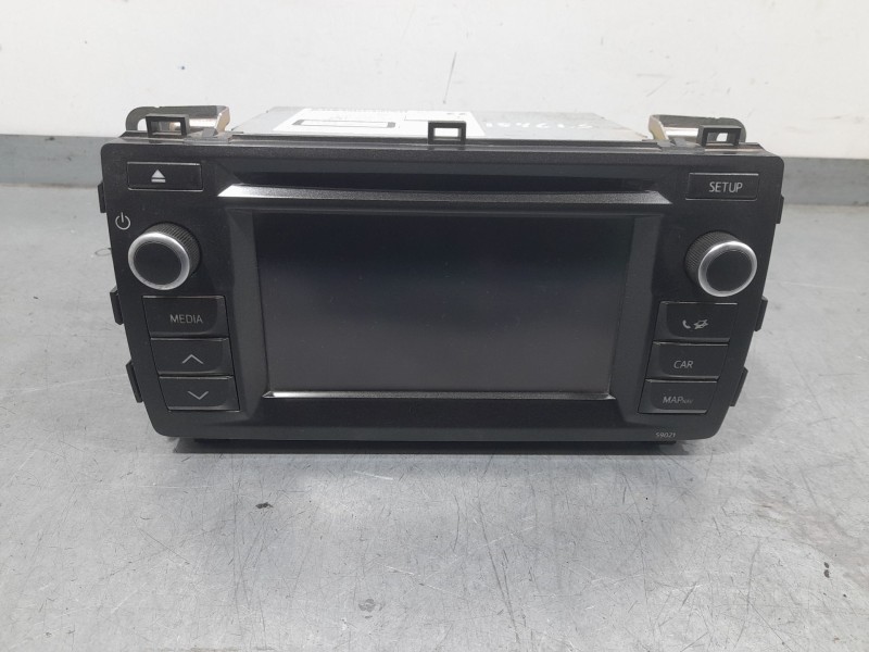 Recambio de sistema navegacion gps para toyota auris active referencia OEM IAM 8614002010  