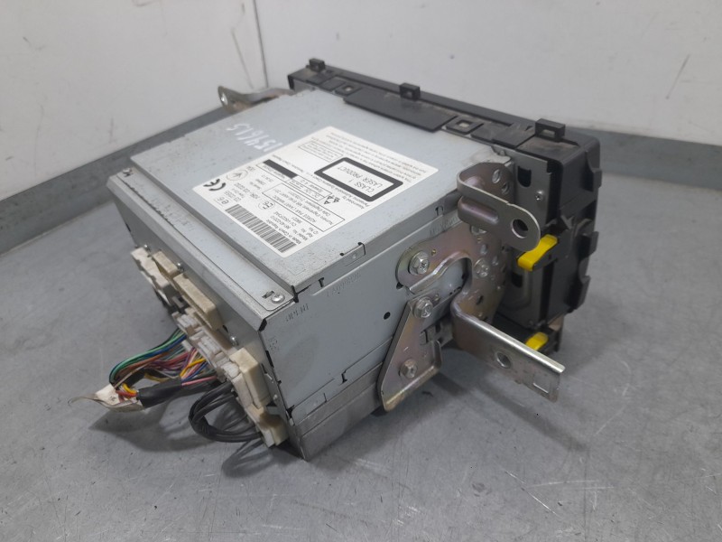 Recambio de sistema navegacion gps para toyota auris active referencia OEM IAM 8614002010  