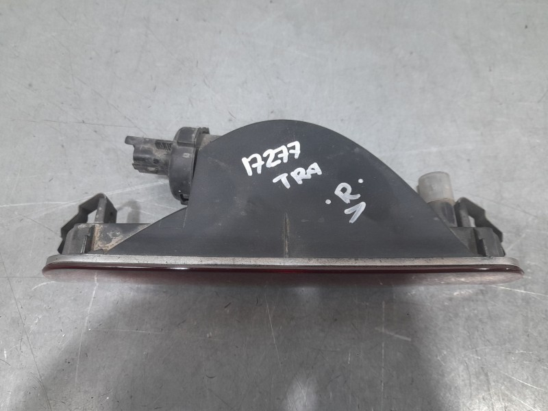 Recambio de piloto trasero central para nissan micra v (k14) 0.9 ig-t referencia OEM IAM 26580JD00B 00954000 HELLA