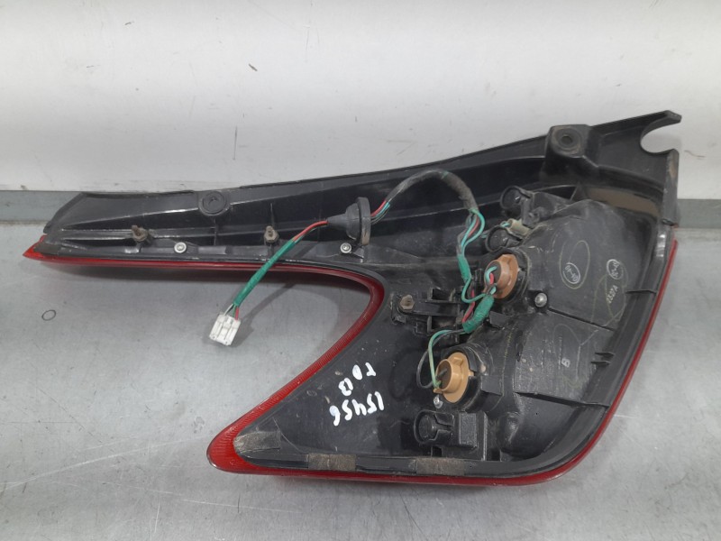 Recambio de piloto trasero derecho para nissan juke (f15) acenta referencia OEM IAM 265501KA0B  