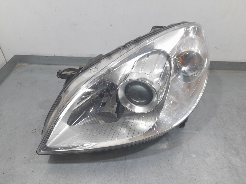 Recambio de faro izquierdo para mercedes-benz clase b sports tourer (w245) b 180 cdi (245.207) referencia OEM IAM A1698207761  