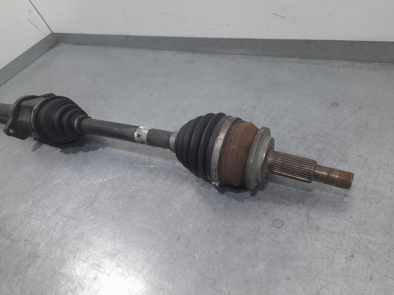 Recambio de transmision delantera derecha para toyota auris active referencia OEM IAM 4341002840  