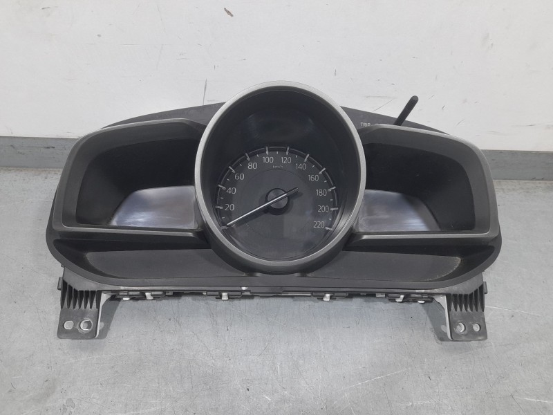 Recambio de cuadro instrumentos para mazda 2 lim. () evolution referencia OEM IAM D09M55430 D477CDH8E 