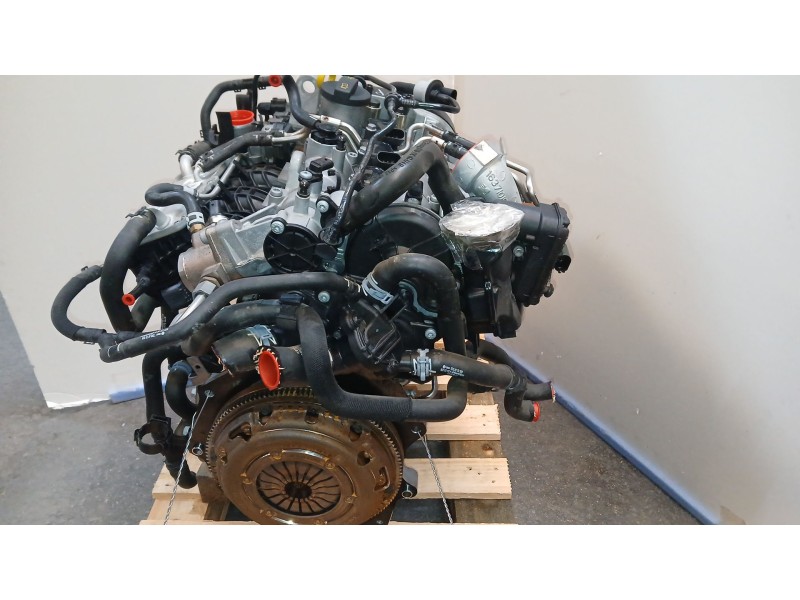 Recambio de motor completo para skoda fabia ambition referencia OEM IAM CHZ  A68141