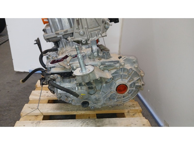 Recambio de motor completo para renault kangoo iii furgoneta/monovolumen e-tech electric referencia OEM IAM PRG003 CON CAJA CAMB