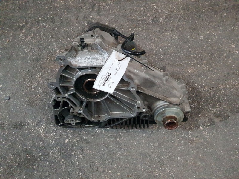 Recambio de caja transfer para bmw x5 (e70) 3.0d referencia OEM IAM 7574777  137744