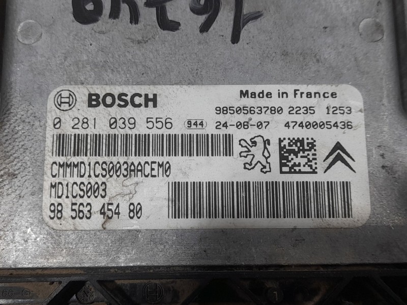 Recambio de centralita motor uce para fiat scudo furgoneta 1.5 multijet 120 (506) referencia OEM IAM 9856345480 0281039556 BOCH