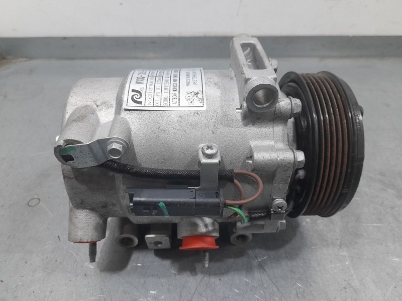 Recambio de compresor aire acondicionado para opel corsa f edition referencia OEM IAM 9827596080 MOPAR 