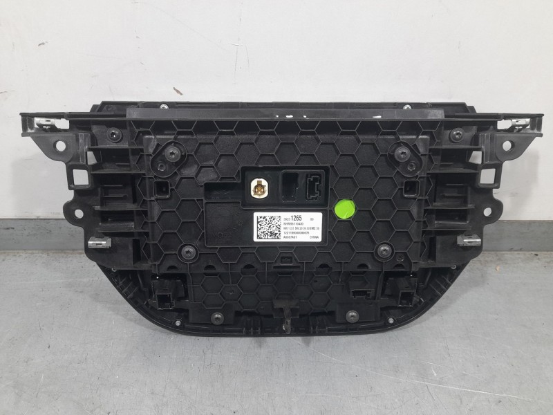 Recambio de sistema navegacion gps para opel corsa f edition referencia OEM IAM 39231265 A0067A01 