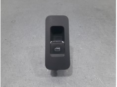 MANDO ELEVALUNAS TRASERO DERECHO 3746150BA 