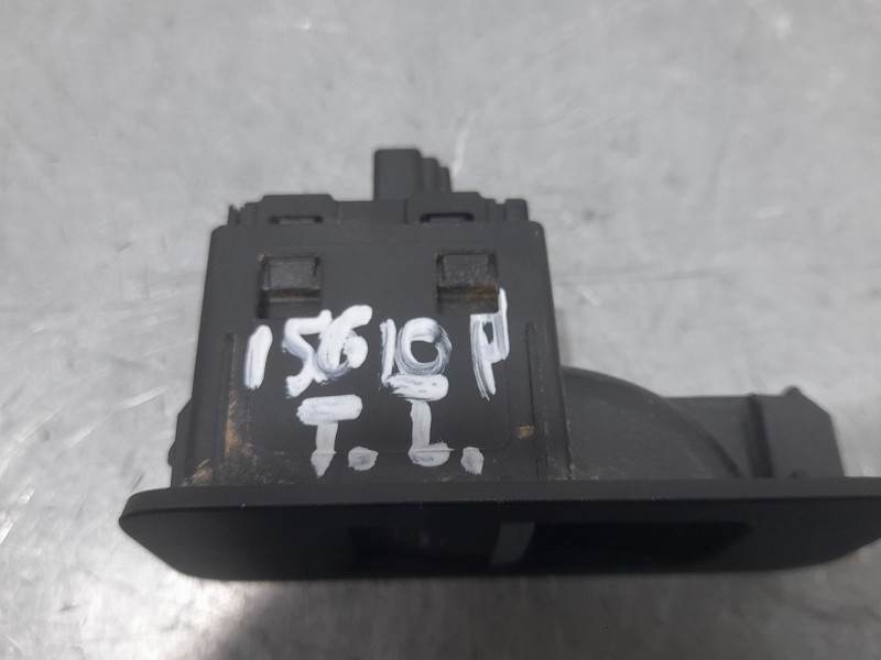 Recambio de mando elevalunas trasero izquierdo para dr 4.0 ev referencia OEM IAM 3746150BA  