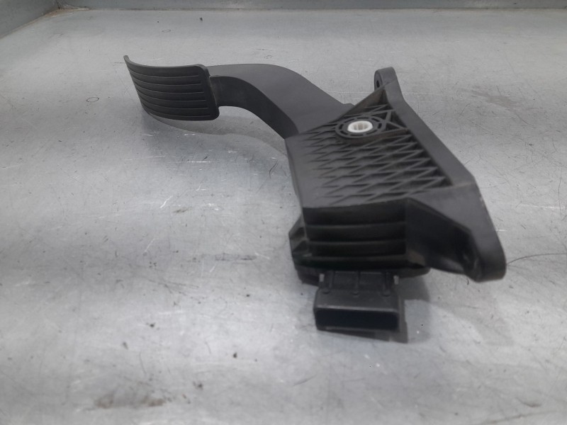 Recambio de potenciometro pedal para dr 4.0 ev referencia OEM IAM 204000516AA  