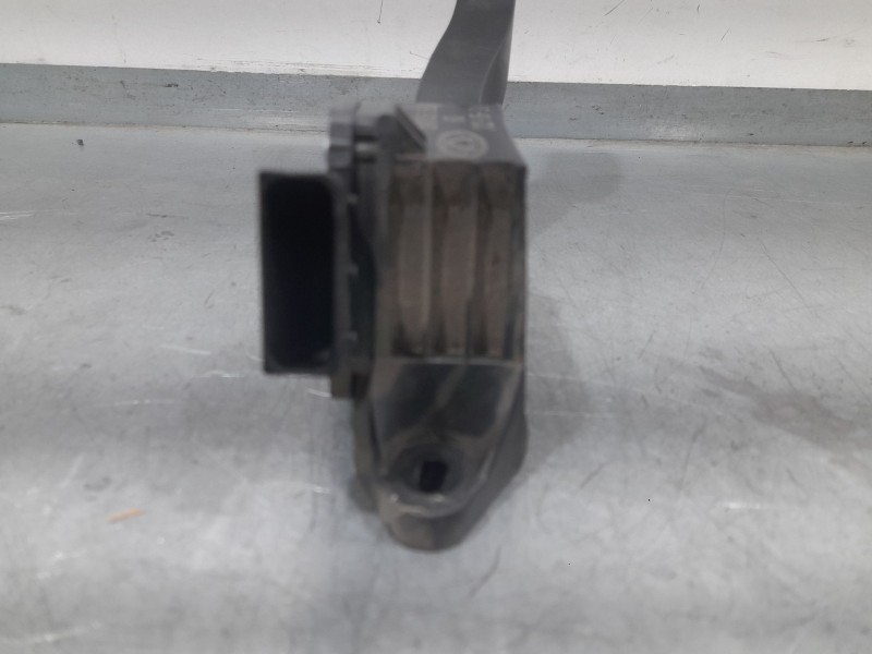 Recambio de potenciometro pedal para dr 4.0 ev referencia OEM IAM 204000516AA  