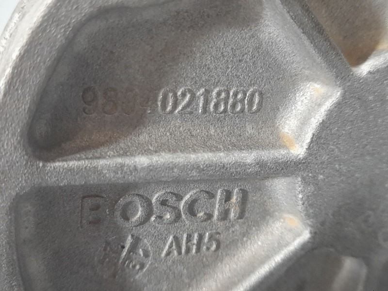 Recambio de depresor freno / bomba vacio para fiat scudo furgoneta 1.5 multijet 120 (506) referencia OEM IAM 9804021880  BOSCH