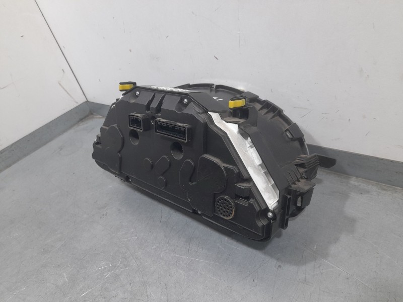 Recambio de cuadro instrumentos para toyota auris active referencia OEM IAM 838000ZV80  