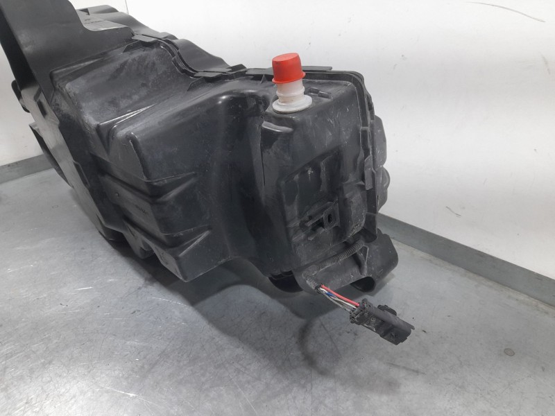 Recambio de deposito adblue para peugeot partner furgoneta/monovolumen (k9) 1.5 bluehdi 100 referencia OEM IAM 9817601880  