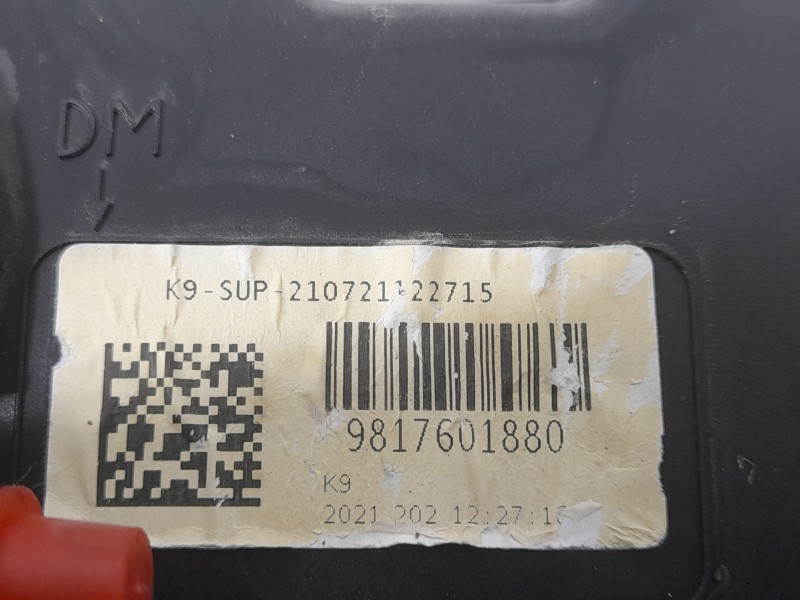 Recambio de deposito adblue para peugeot partner furgoneta/monovolumen (k9) 1.5 bluehdi 100 referencia OEM IAM 9817601880  
