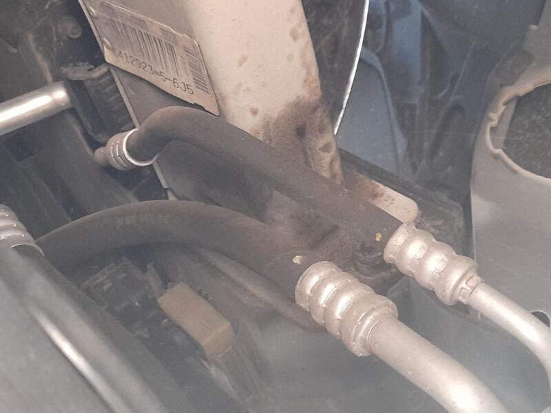 Recambio de refuerzo paragolpes delantero para seat ibiza iv (6j5, 6p1) 1.2 referencia OEM IAM 6J0807109A  