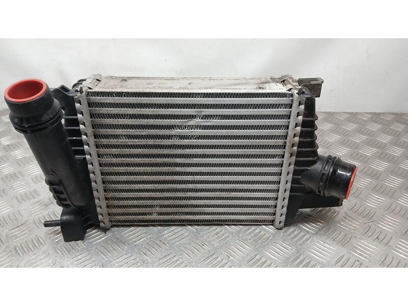 Recambio de intercooler para renault clio iv (bh_) 1.5 dci 75 referencia OEM IAM 144961381R  