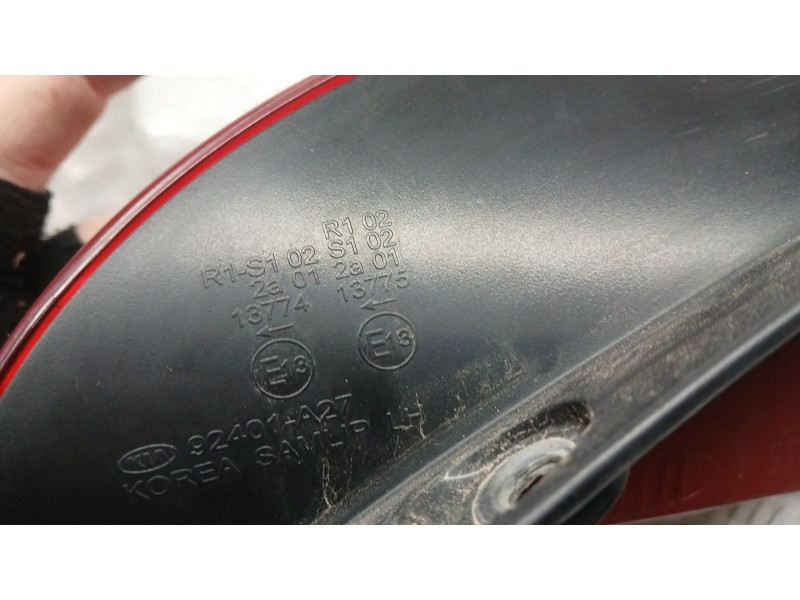 Recambio de piloto trasero izquierdo para kia cee´d (jd) 1.6 crdi 110 referencia OEM IAM 92410A2700  