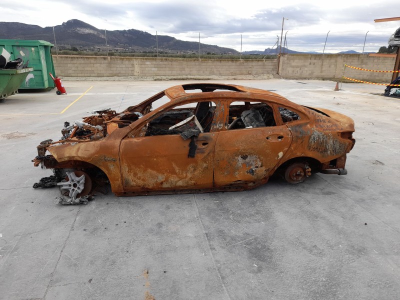 bmw 2 gran coupe (f44) del año 2024