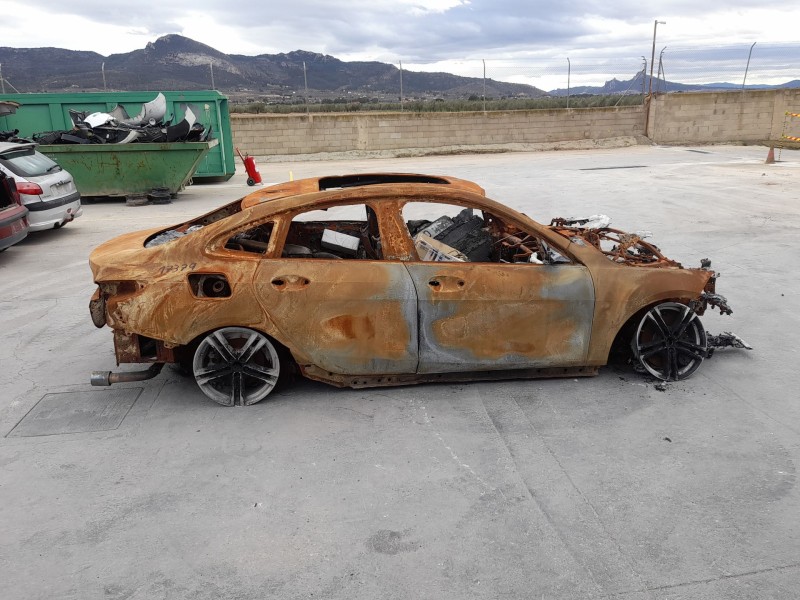 bmw 2 gran coupe (f44) del año 2024