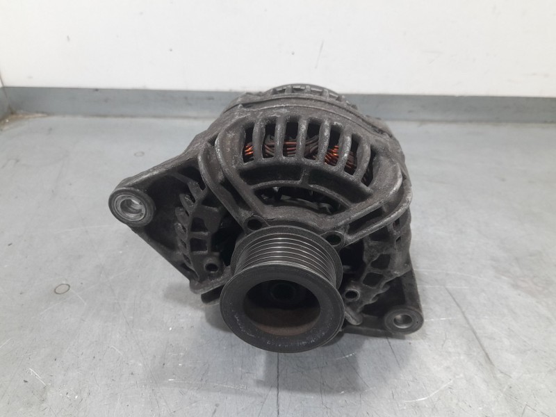 Recambio de alternador para iveco daily iv furgoneta 35c12 v, 35c12 v/p, 35s12 v, 35s12 v/p referencia OEM IAM 504009978 0124525