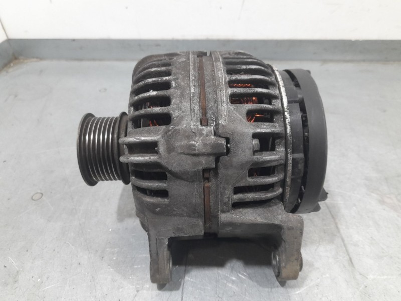 Recambio de alternador para iveco daily iv furgoneta 35c12 v, 35c12 v/p, 35s12 v, 35s12 v/p referencia OEM IAM 504009978 0124525