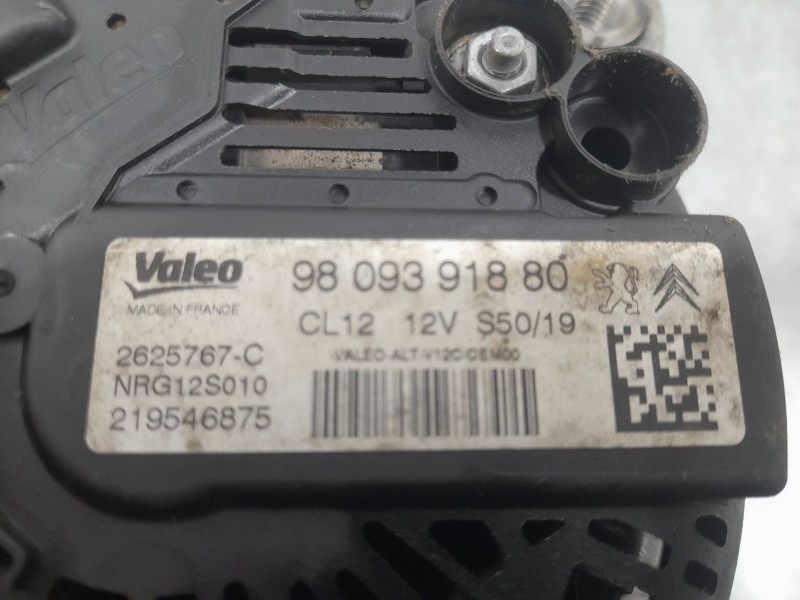 Recambio de alternador para opel vivaro c furgoneta (k0) 1.5 referencia OEM IAM 9809391880 2625767C VALEO