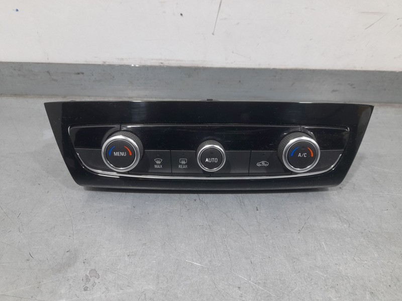 Recambio de mando climatizador para opel corsa f (p2jo) 1.2 (68) referencia OEM IAM 39185000  