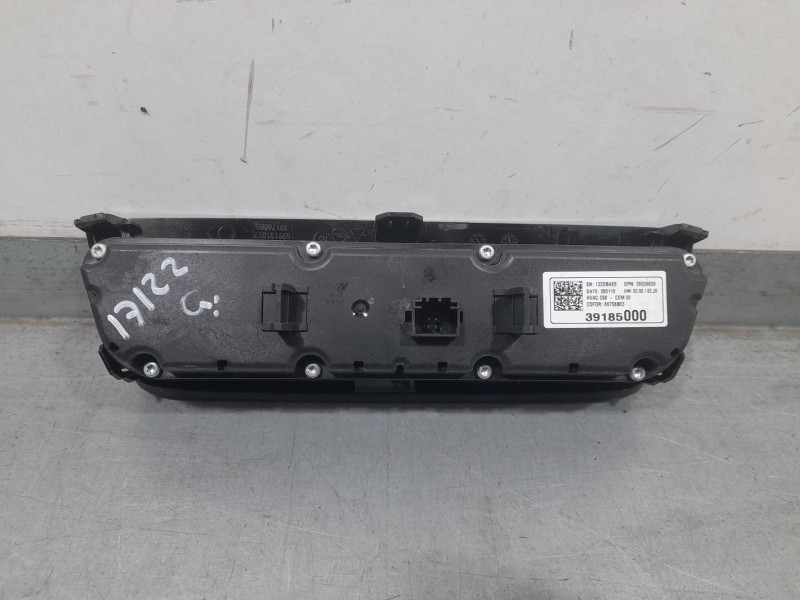 Recambio de mando climatizador para opel corsa f (p2jo) 1.2 (68) referencia OEM IAM 39185000  