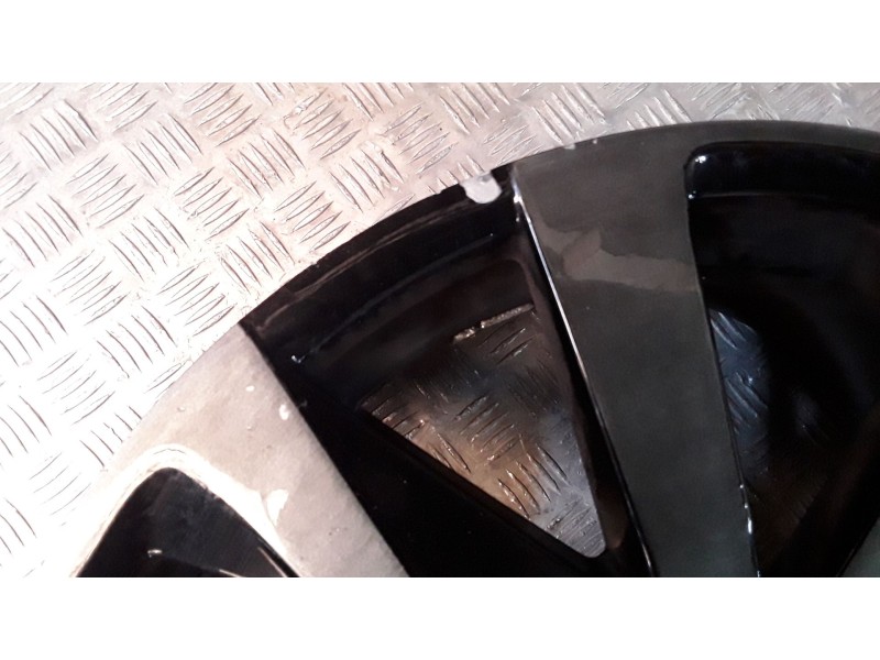 Recambio de juego llantas aluminio para peugeot 308 ii (lb_, lp_, lw_, lh_, l3_) 1.6 bluehdi 120 referencia OEM IAM 8X18 5 TORN 