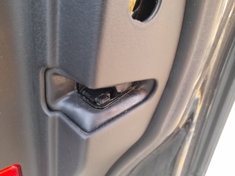 Recambio de cerradura puerta delantera derecha para audi a4 b7 (8ec) 1.9 tdi referencia OEM IAM   