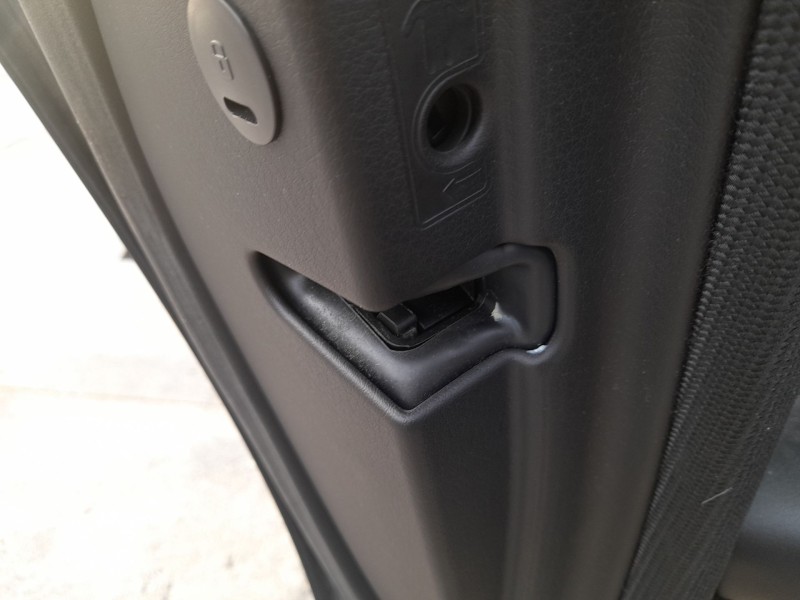 Recambio de cerradura puerta trasera izquierda para audi a4 b7 (8ec) 1.9 tdi referencia OEM IAM   