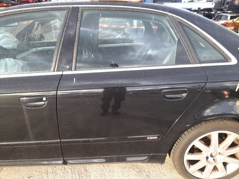 Recambio de puerta trasera izquierda para audi a4 b7 (8ec) 1.9 tdi referencia OEM IAM   