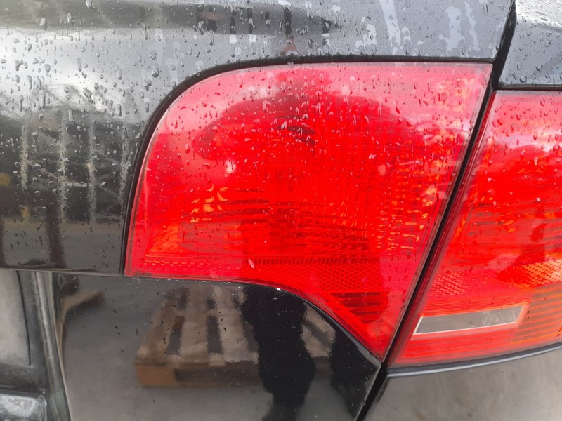 Recambio de piloto trasero derecho interior para audi a4 b7 (8ec) 1.9 tdi referencia OEM IAM   