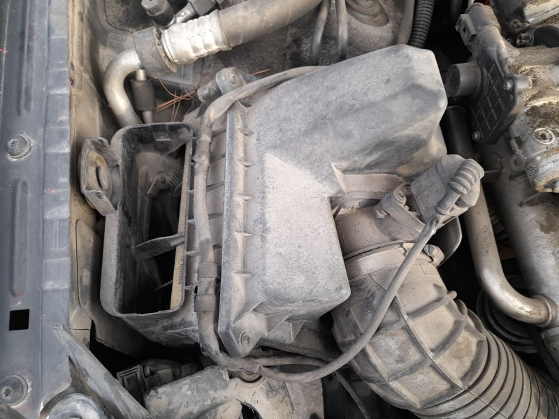 Recambio de carcasa filtro aire para audi a4 b7 (8ec) 1.9 tdi referencia OEM IAM   