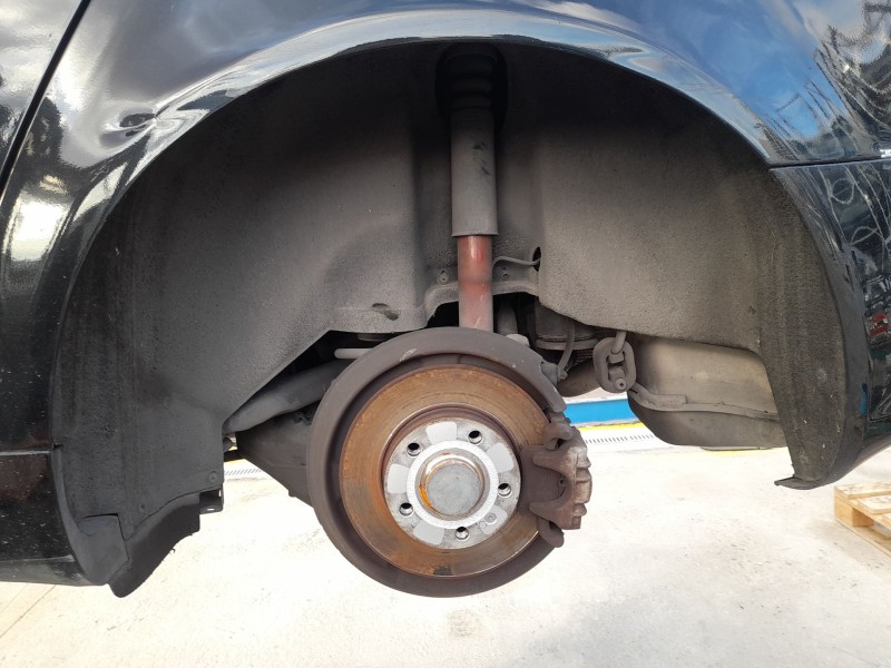 Recambio de plastico pase rueda tras. izq. para audi a4 b7 (8ec) 1.9 tdi referencia OEM IAM   