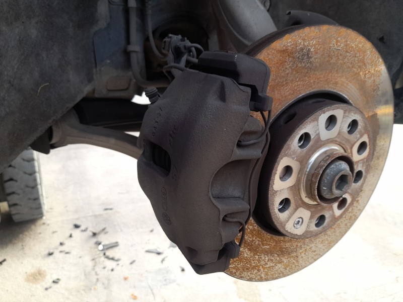 Recambio de pinza freno delantera derecha para audi a4 b7 (8ec) 1.9 tdi referencia OEM IAM   