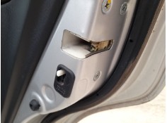 CERRADURA PUERTA TRASERA DERECHA 72610S84A01 