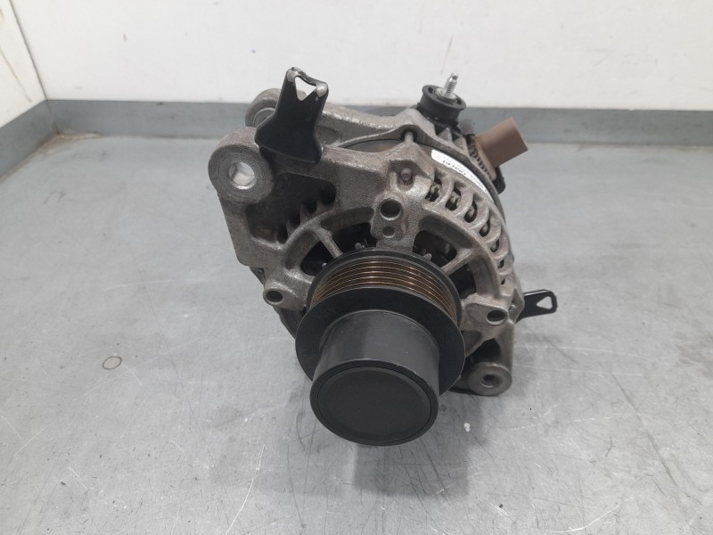 Recambio de alternador para toyota aygo x-cite referencia OEM IAM 270600Q190 MS1042113490 DENSO