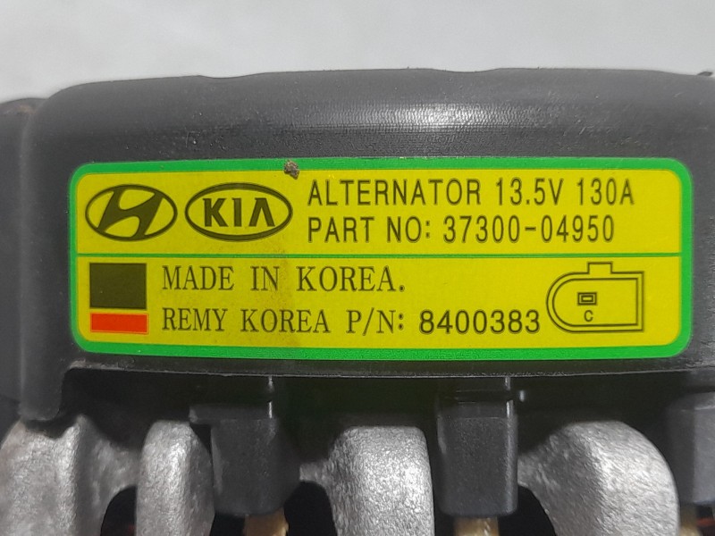 Recambio de alternador para kia rio (yb) gt line referencia OEM IAM 3730004950 8400383 