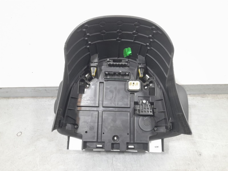 Recambio de cuadro instrumentos para toyota aygo x-cite referencia OEM IAM 769167300U  