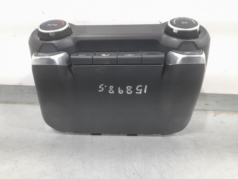 Recambio de mando climatizador para kia rio (yb) gt line referencia OEM IAM 97250H8220  