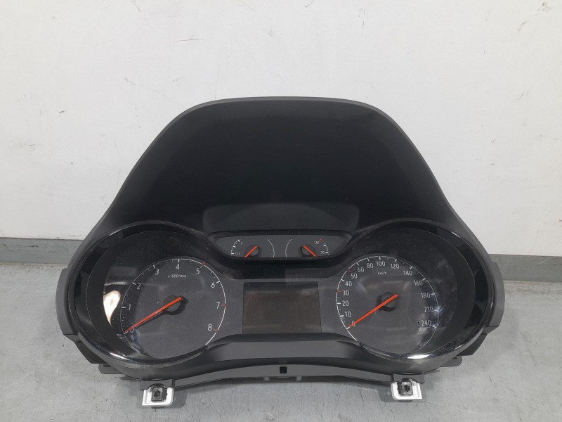 Recambio de cuadro instrumentos para opel corsa f edition referencia OEM IAM 9841329580  ANALOGICO