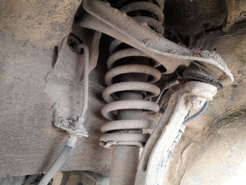 Recambio de amortiguador delantero izquierdo para honda accord vi (ck, cg, ch, cf, cl) 1.8 i (cg8) referencia OEM IAM   