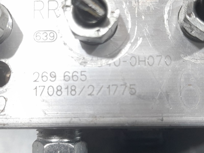 Recambio de abs para toyota aygo x-cite referencia OEM IAM 440500H070  